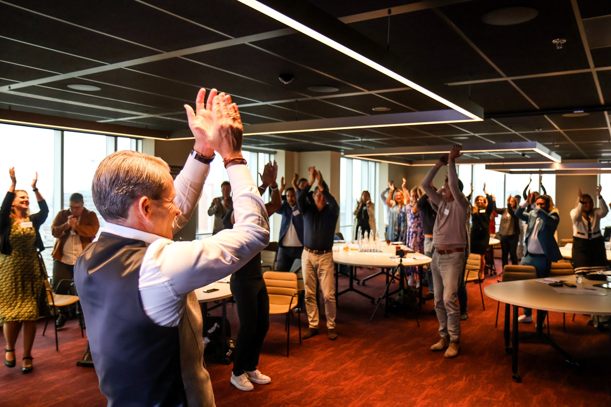 Peter Michels voor een volle zaal